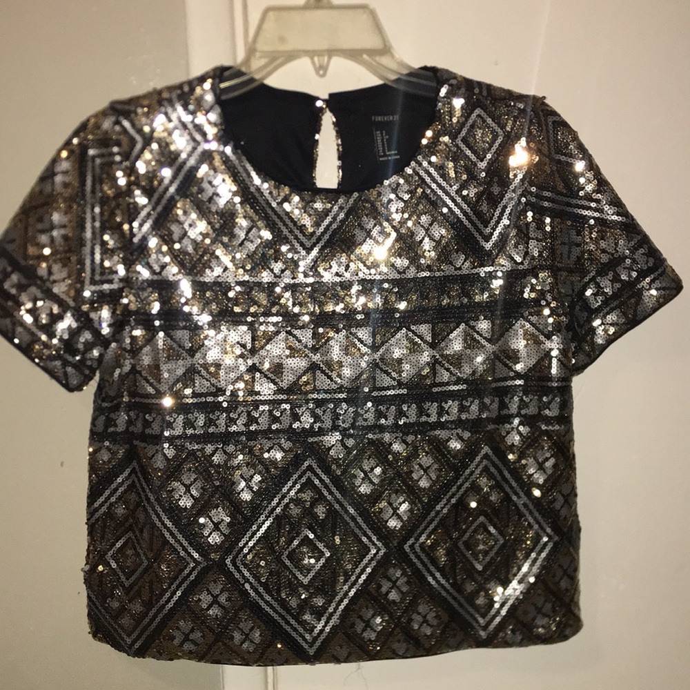 Sequenced Shirt